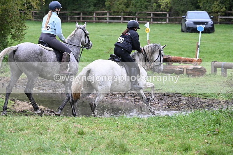 WJ7_1715 - Time at Photographer 13:13 to 13:26