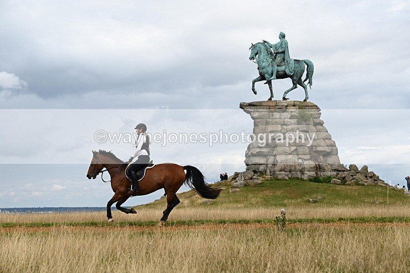 DSC_7835 - Time at Statue 13:16 to 13:52