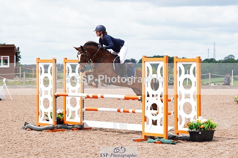 250608-125126-02762 - Cls 9 Pony Newcomers and 1m