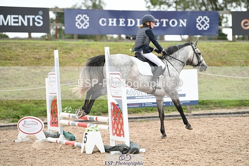 250807-100720-00066 - 60cms Round 1