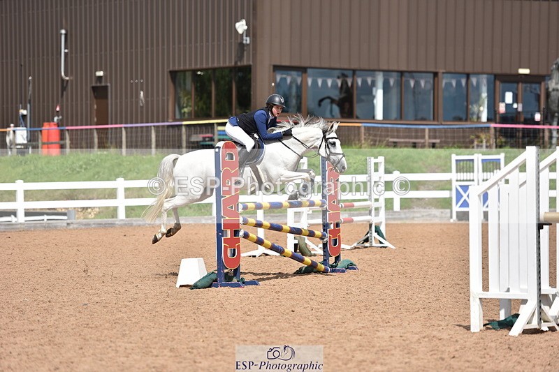 230806A-142824-02513 - Cls 22 Pony Foxhunter & 1.10m Open