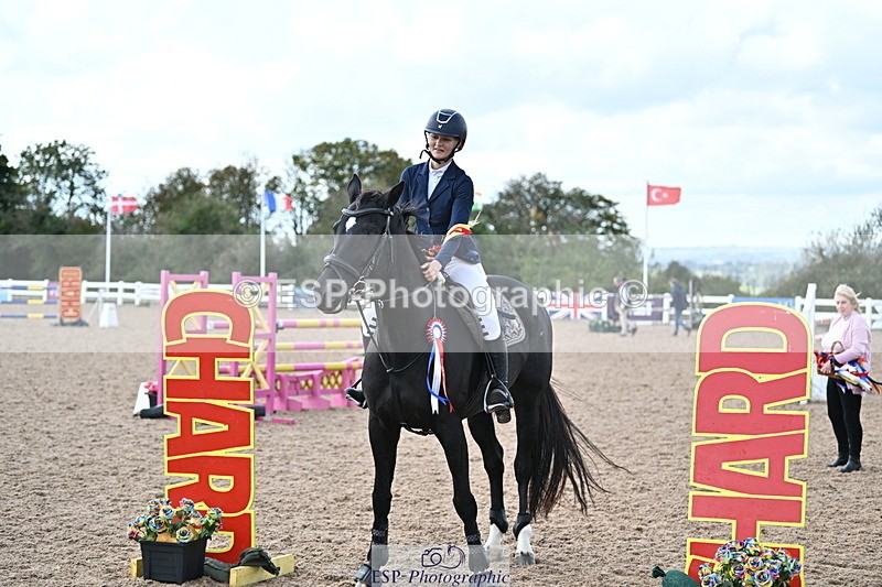 241005A-130411-03933 - SAT Cls 18 1.05m Amateur Jump Off and P