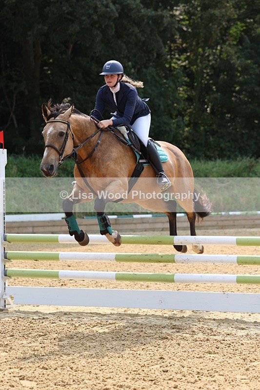 3E7A1164 - Class 4: Senior British Novice/90cm open