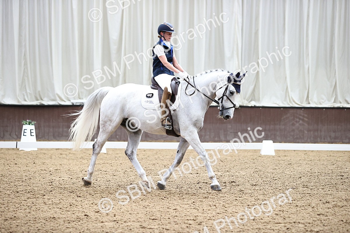 SBM_001495 - Novice 4 - 11.15-13.22