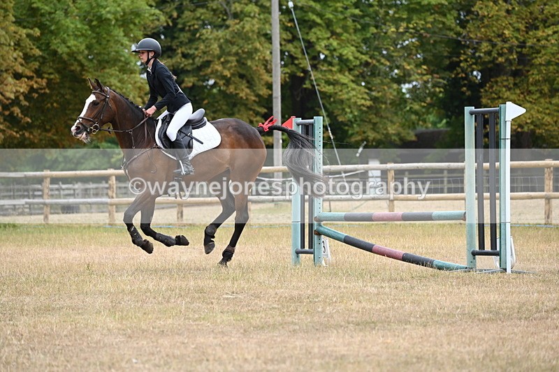 WJ6_0580 - Class 14 Intermediate Jumping 75cm