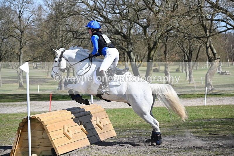 WJ6_2649 - Time 11:00 to 11:24