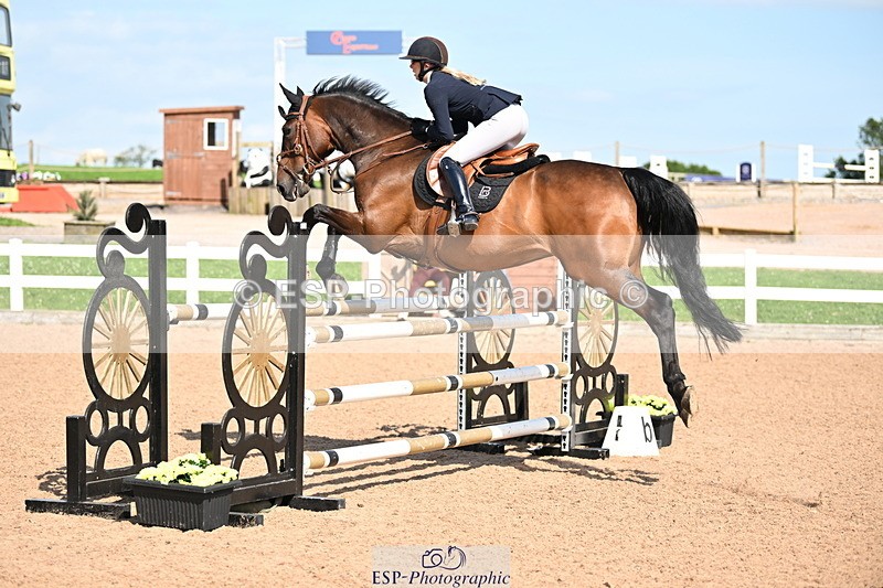 240726A-163756-02607 - Cls 12 1.10m Amateur Qualifer