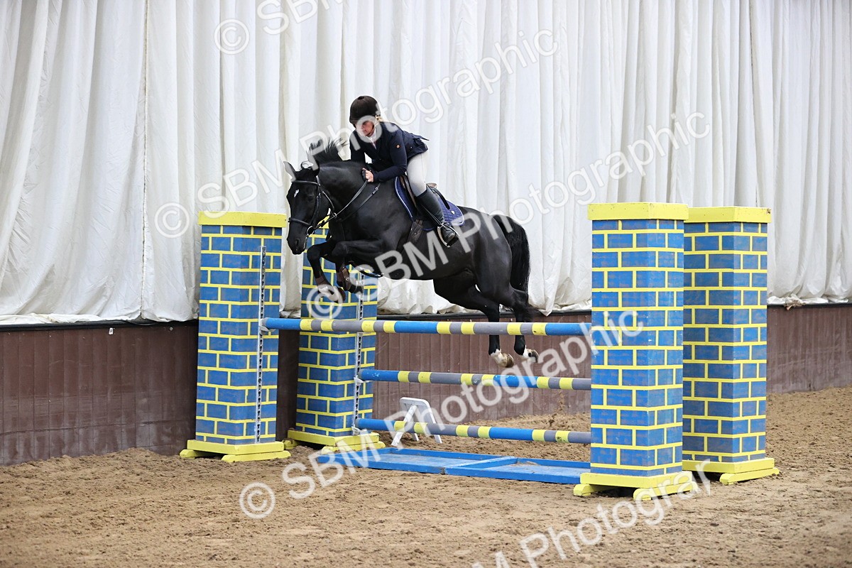 SBM_001607 - Class 4 - Senior Newcomers - 1.10m Open