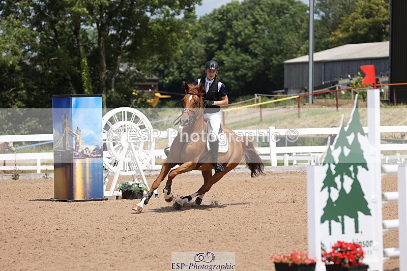 240718A-124739-05242 - Cls 9, 1 Star Bronze Tour 1.10m