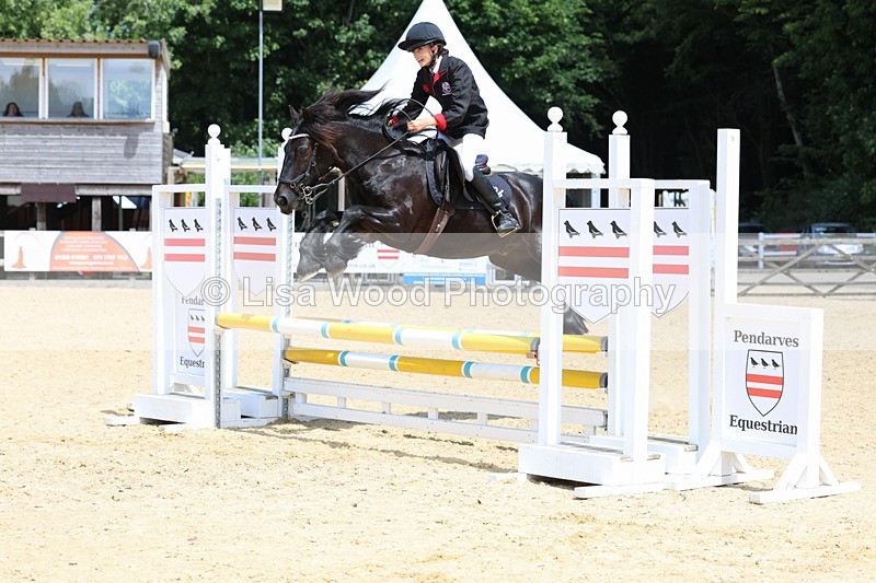 3E7A2098 - Class 4: 70 -75cm Part A