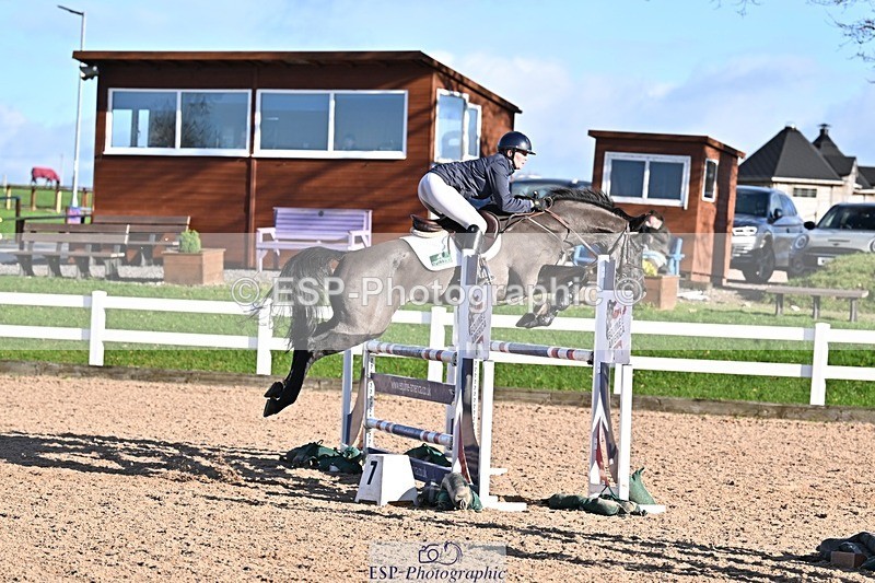 251119-132217-00456 - Cls 4 Newcomers and 1.10m Open