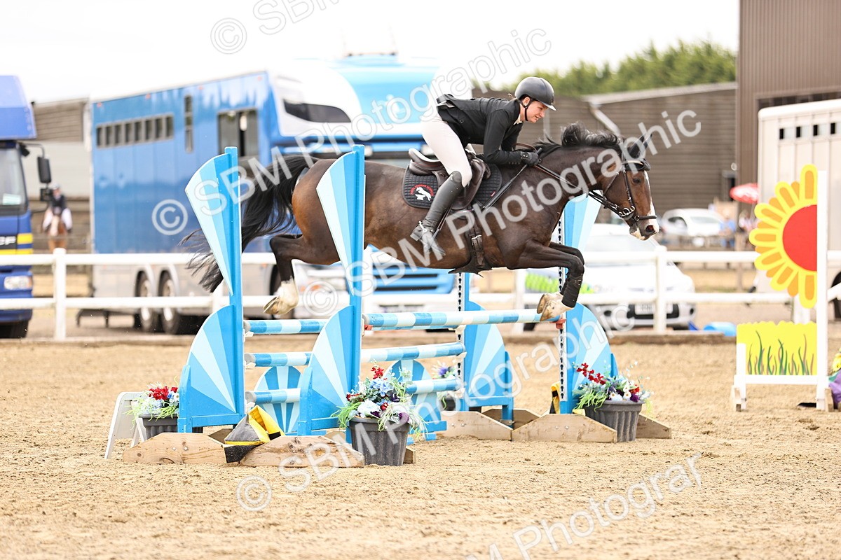 SBM_012687 - Class 13 - Senior British Novice - 90cm Open