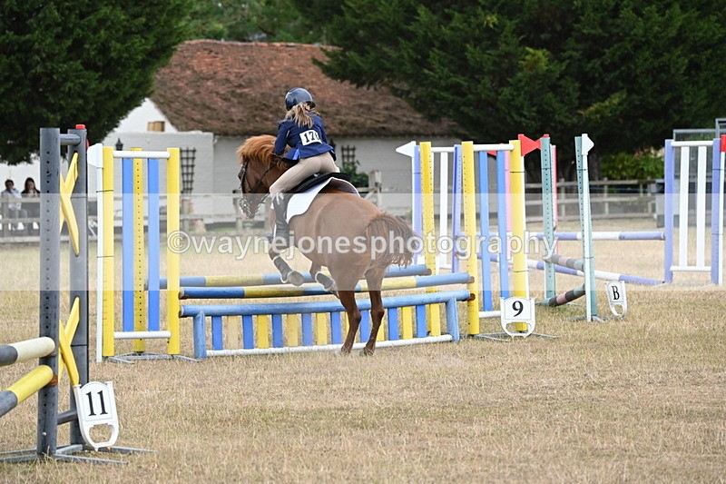 WJ6_0917 - Class 14 Intermediate Jumping 75cm