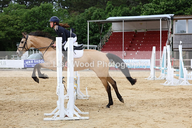 3E7A5075 - Class 9: 80cm Senior