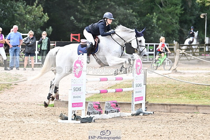 250706A-125021-18862 - Cls 48 Snr 1.05m Grand Prix