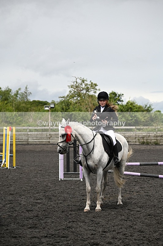 WJ6_0347 - Class 13 Novice 60cm