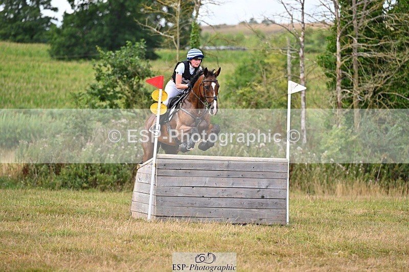 250803A-151804-15963 - P-703-Amber.Williams-THE.EMERALD.LILY