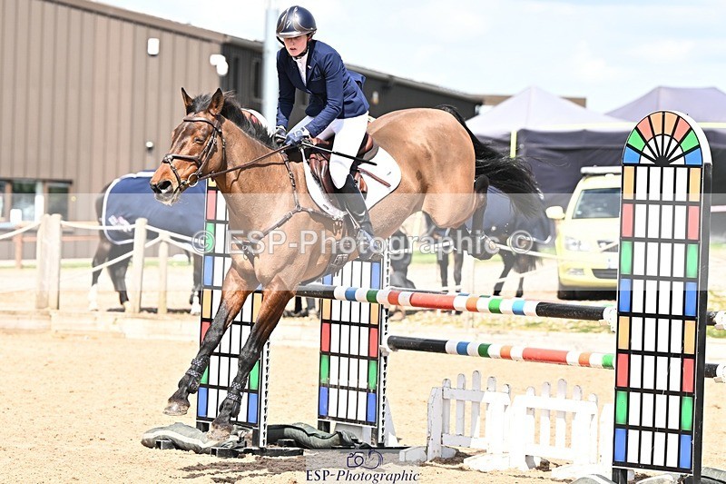 250416-130538-00914 - Cls 4 Newcomers and 1.10m