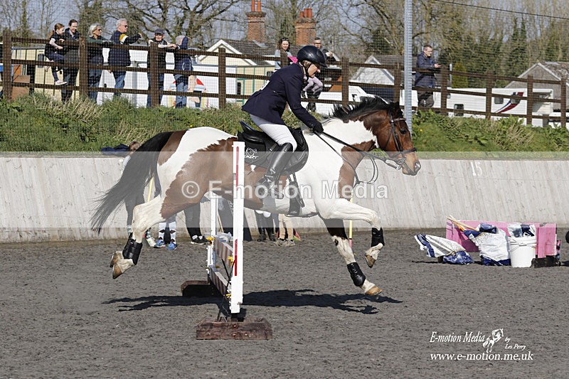 _EST0376 - Bourne Valley Riding Club Winter Showjumping 27/03/22