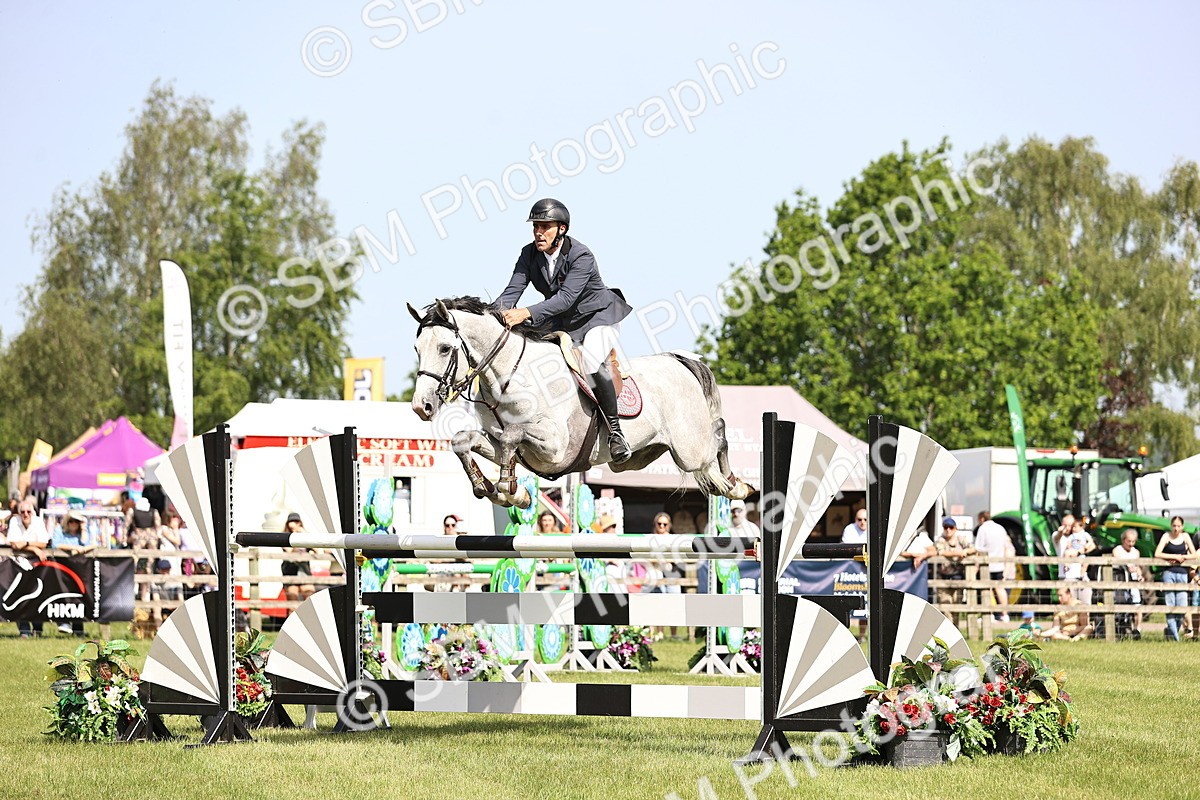 SBM_02967 - Class 201 - British Horse Feedds Speedi Beet HOYS Grade C