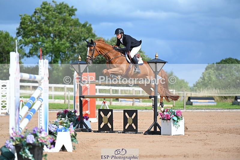 230721A-163142-07732 - Cls 10, 2 Star Big 1.45m Break to End