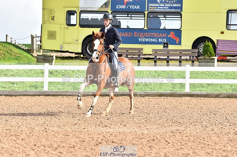 231029A-121950-03268 - Pony Foxhunter & 1.10m Open