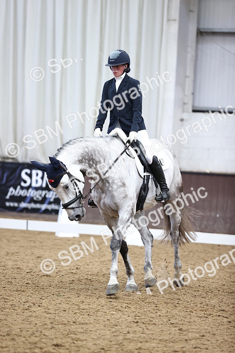 SBM_003595 - Novice 4 - 14.47-16.34