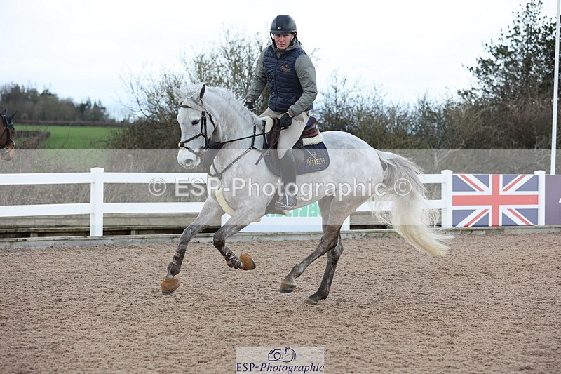 240223A-124100-01172 - Cls 5 Newcomers and 1.10m Open