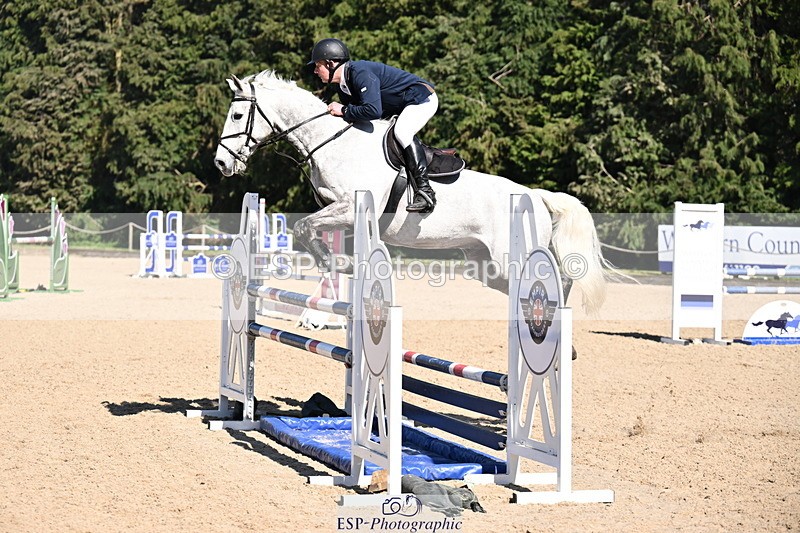 260321A-132410-00762 - 5 Newcomers 1m 10