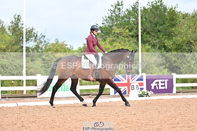 240817A-112102-07989 - 209-Eleanor.Halton-Fairway's.Finale