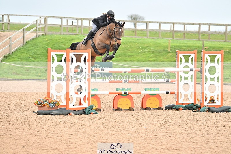 240405A-141135-01882 - Cls 5 National 1.30m Open