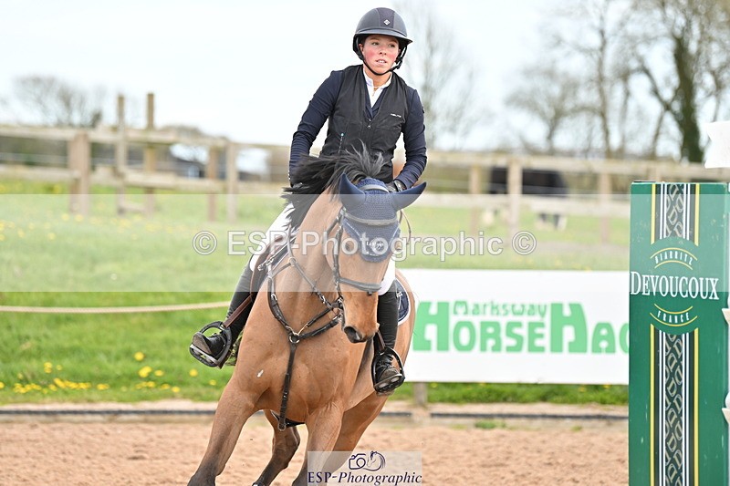 240418A-153043-04732 - Cls 9, 2 Star Big Tour 1.40m