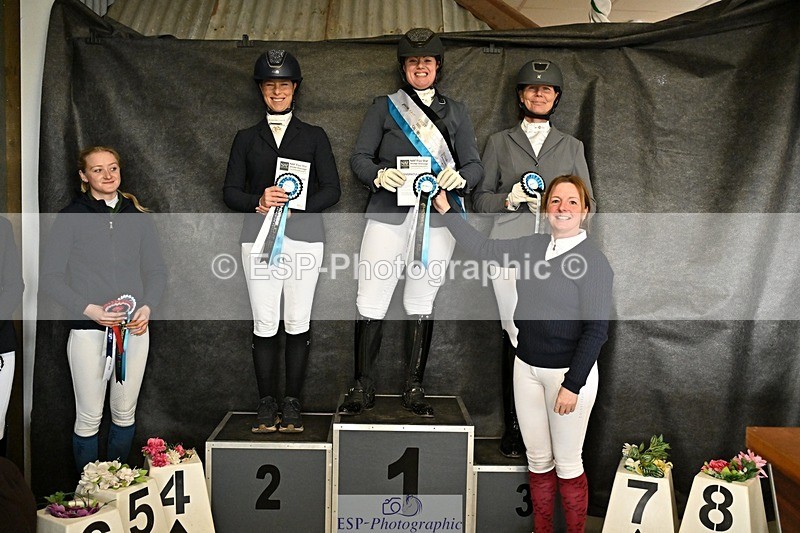 260214-144009-04391 - Cls 16 Medium Gold Presentations