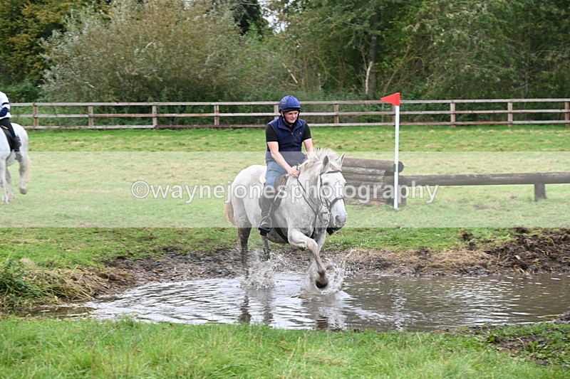 WJ6_7174 - Time at Photographer 13:06 to 13:23