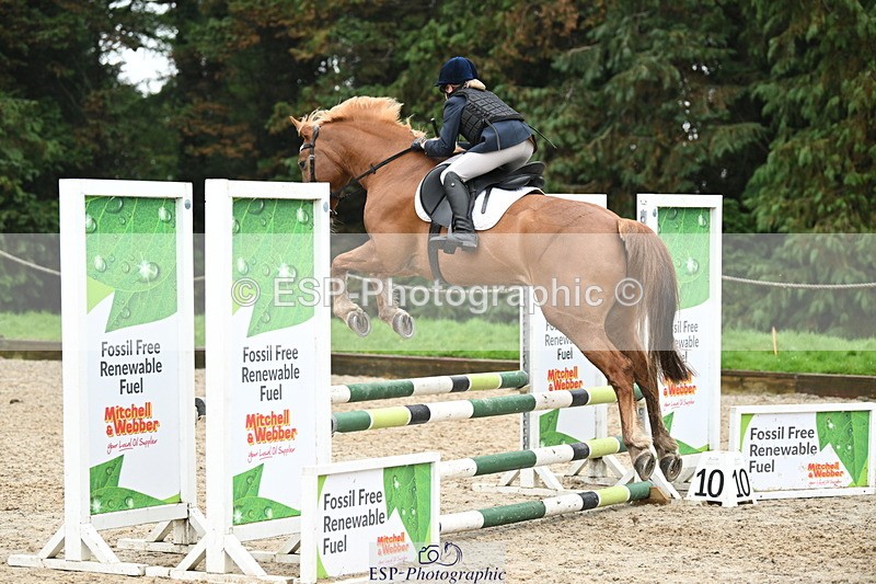 250418A-140119-01017 - UnAff 70cm