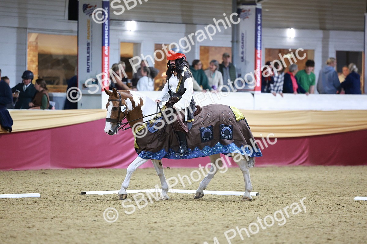 SBM_10391 - Class 62 - Strictly Fancy Dress-Age