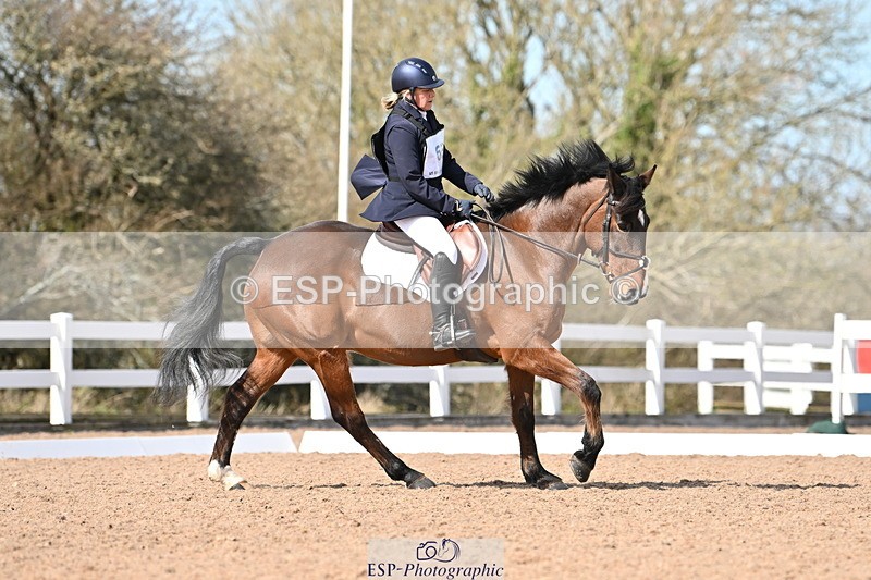 240324A-131835-03344 - Novice 28, 13.00 to 14.00