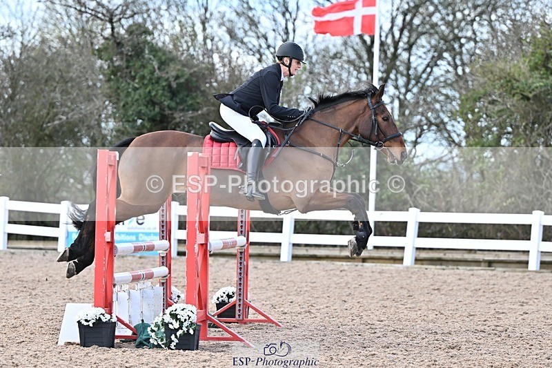 250328-104013-01300 - Cls 8 British Novice and 90cm