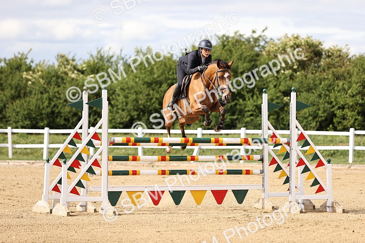 SBM_003565 - Class 13 - Senior Foxhunter - 1.20m