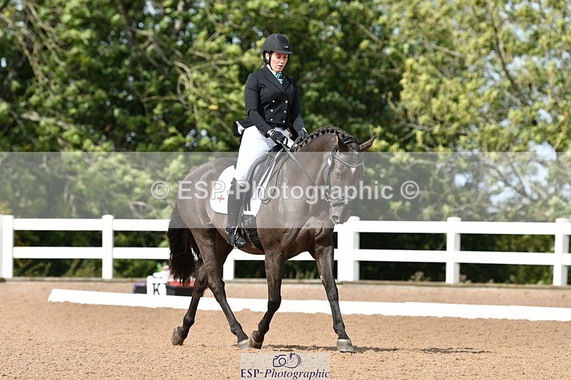 250906-123700-02750 - 093-Tia.RattyRolos.sweet.like.chocolate