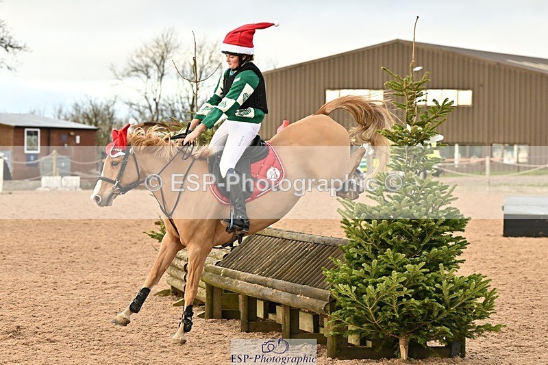 241215-141747-01225 - 1m