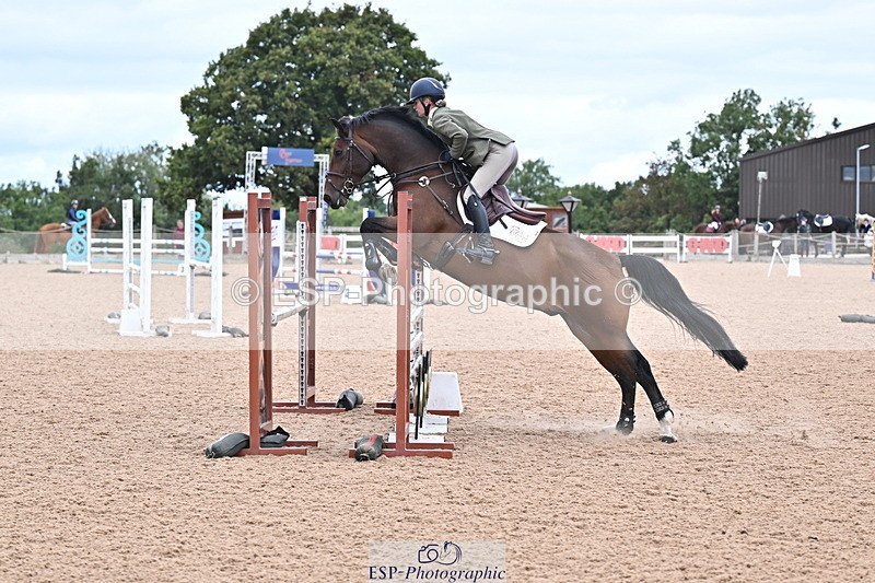 260923B-121333-00216 - Cls 03 Snr Disco & 1.00m Open