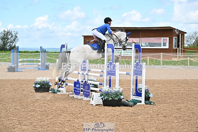 240504A-112528-01195 - Cls 3 Pony Discovery & 90cm Open