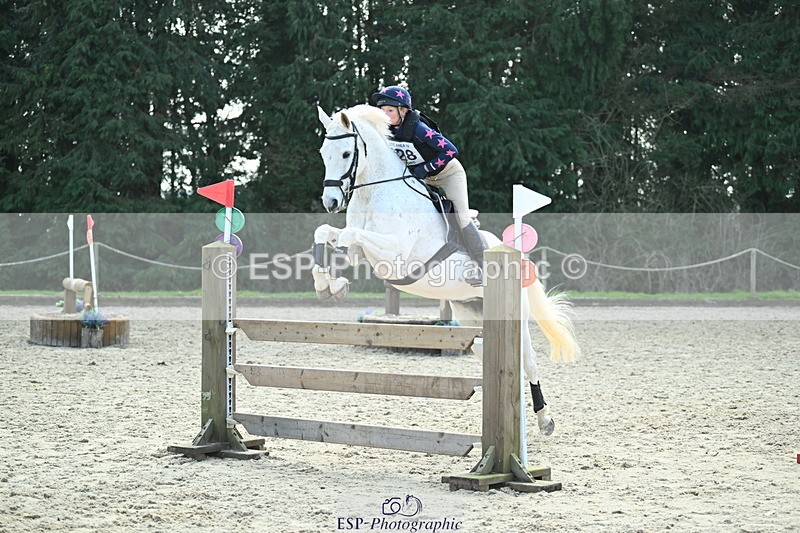 250309A-135252-01487 - Cls 03 90cm 13.50 to CW