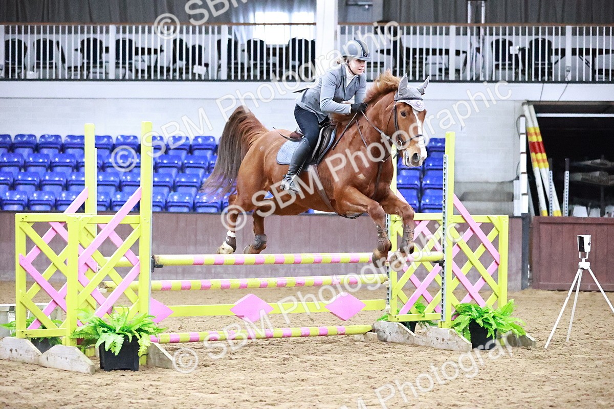 SBM_004300 - Class 15 - Senior British Novice 90cm