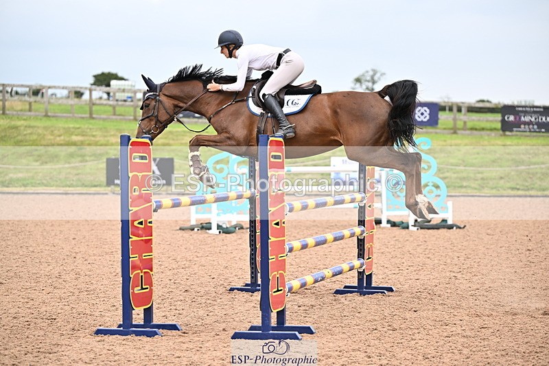 240828A-161715-01323 - Cls 5 Snr Foxhunter and 1.20m Open