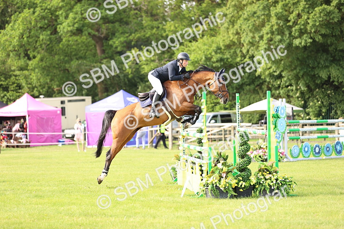 SBM_01309 - Class 200 - Martin Grant Homes Welcome Stakes 1.25m Open