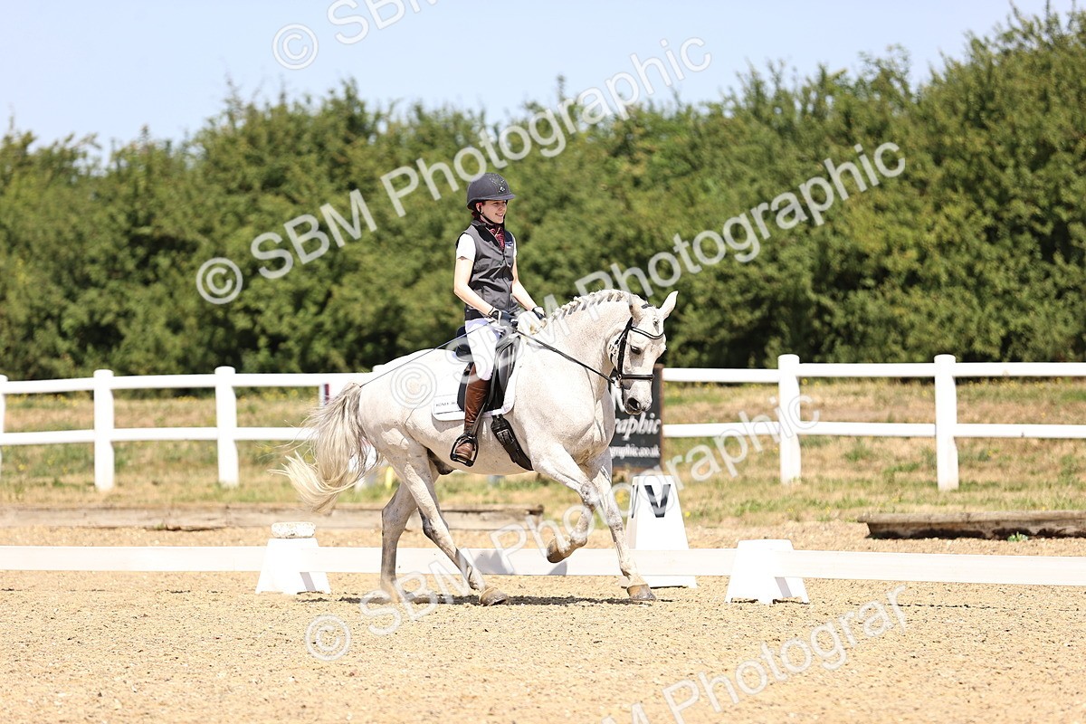 SBM_010561 - Novice 5 - 11.20-12.23