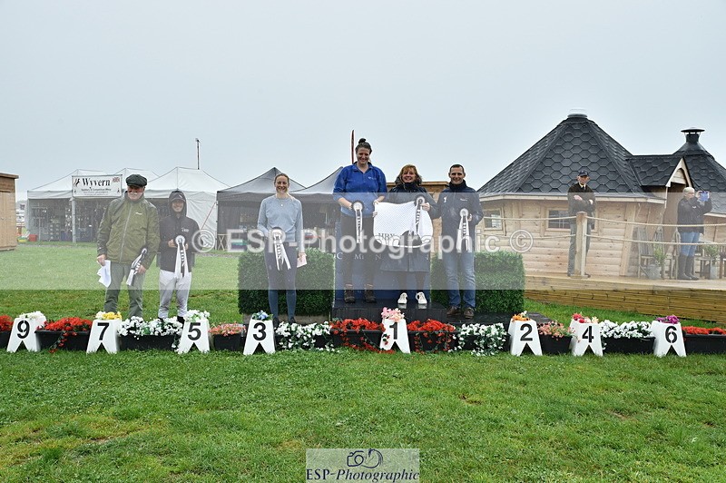 240901A-203338-11188 - 100 Presentation