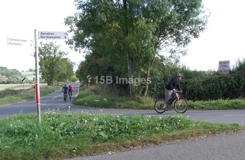 3025 Team 2 Lt Creaton - FFP Charity Bike Ride 2014